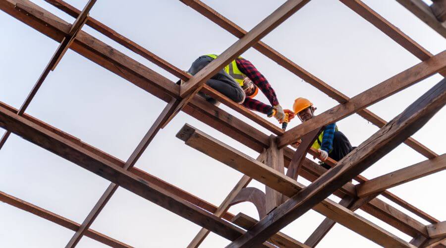 Expert new roof installation services in Tumbling Shoals, AR